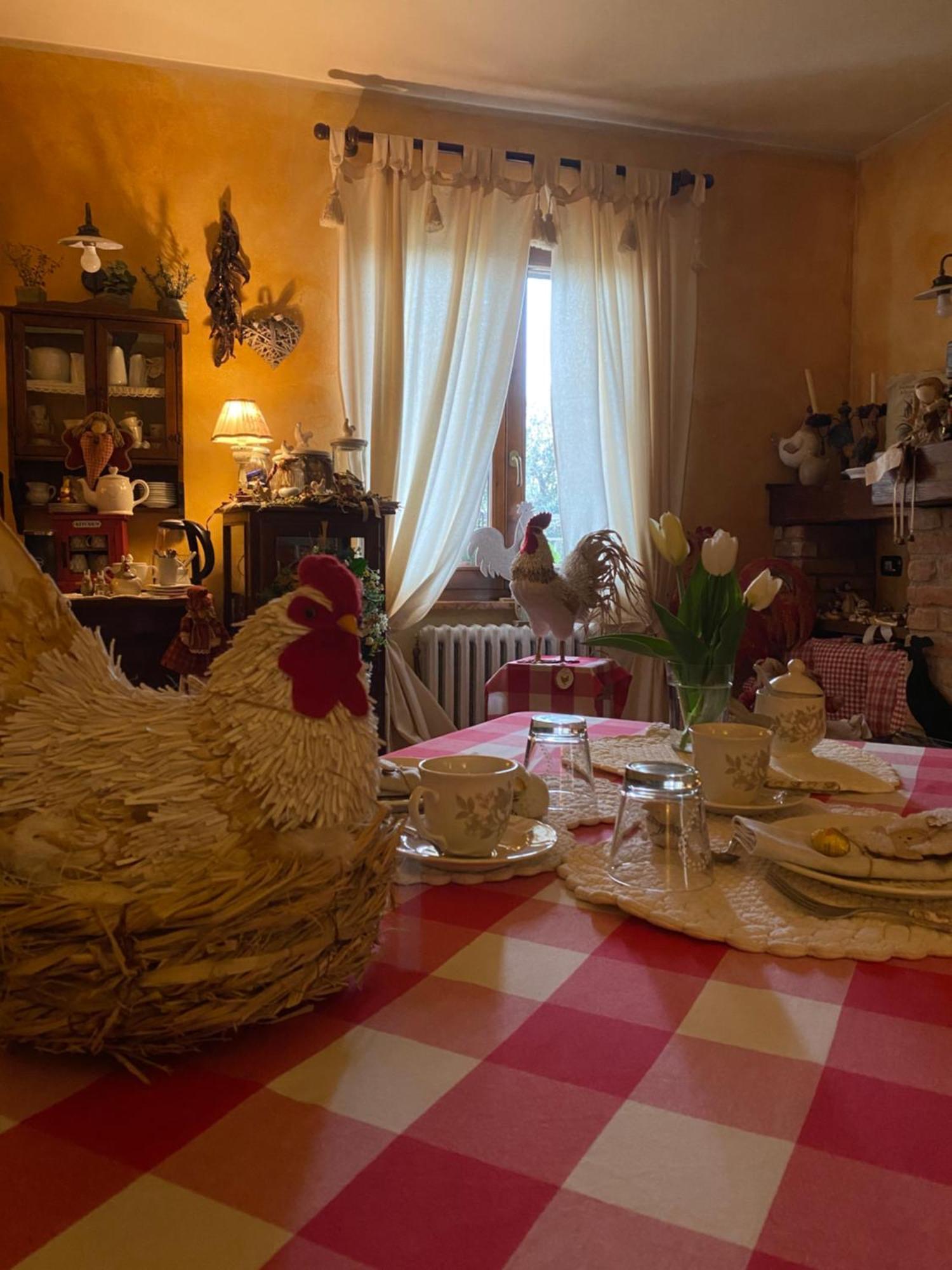Gallo Delle Pille Monzambano Kültér fotó